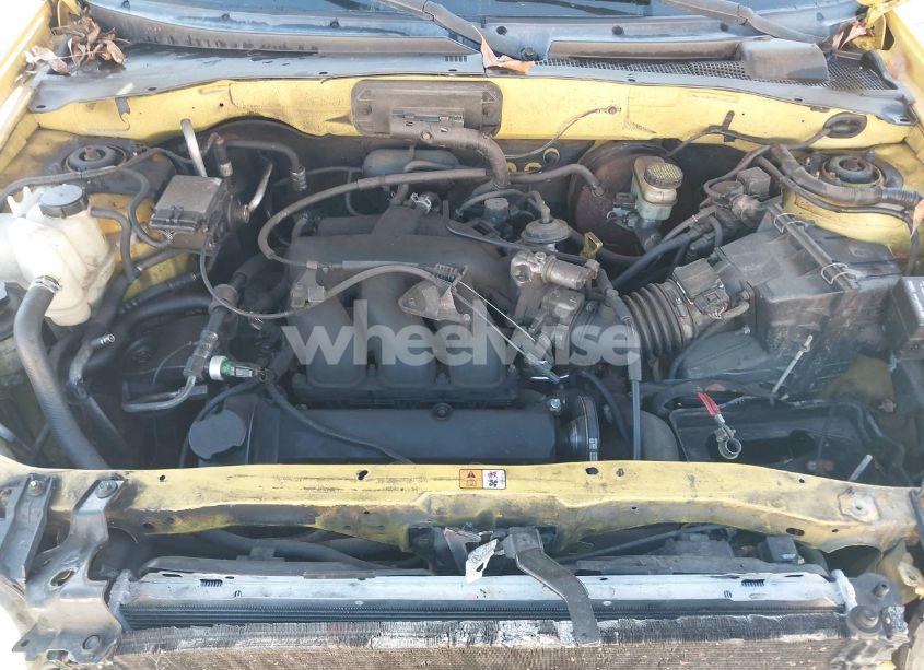 Photo 10 of 2002 Ford Escape XLT (VIN 1FMYU04132KA08090)