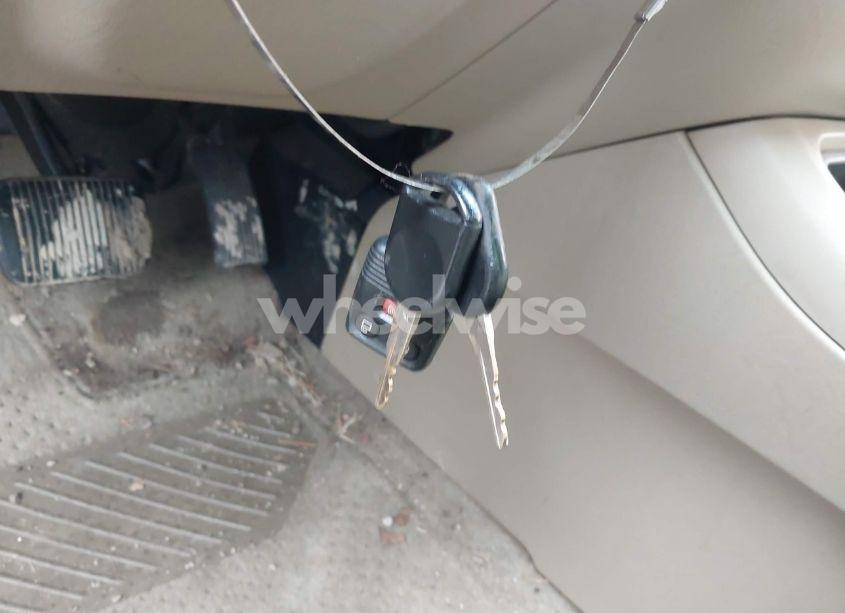 Photo 11 of 2007 Ford Escape LIMITED (VIN 1FMYU04137KA67003)