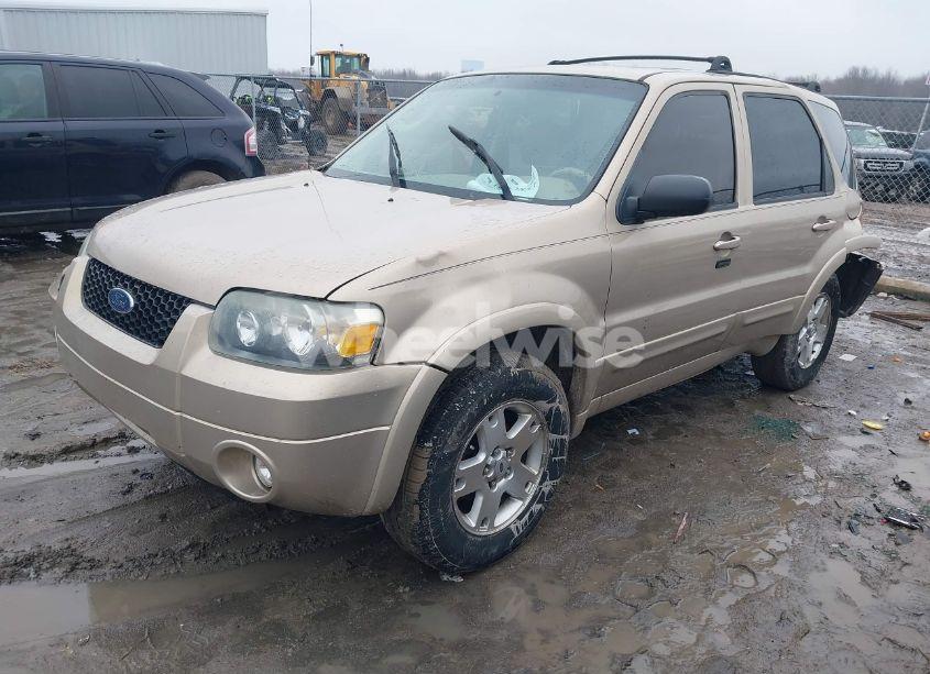 Photo 2 of 2007 Ford Escape LIMITED (VIN 1FMYU04137KA67003)