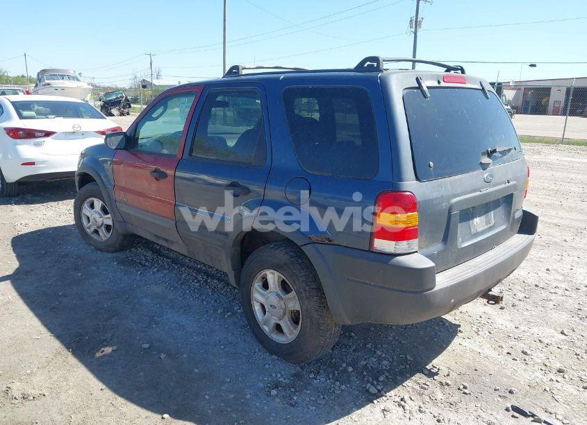 Photo 3 of 2001 Ford Escape XLT (VIN 1FMYU04141KB13722)