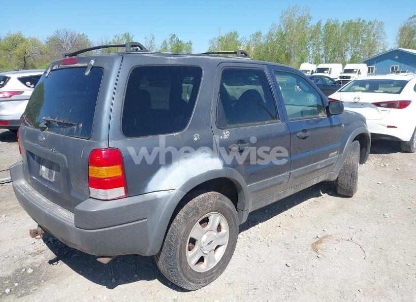 Photo 4 of 2001 Ford Escape XLT (VIN 1FMYU04141KB13722)