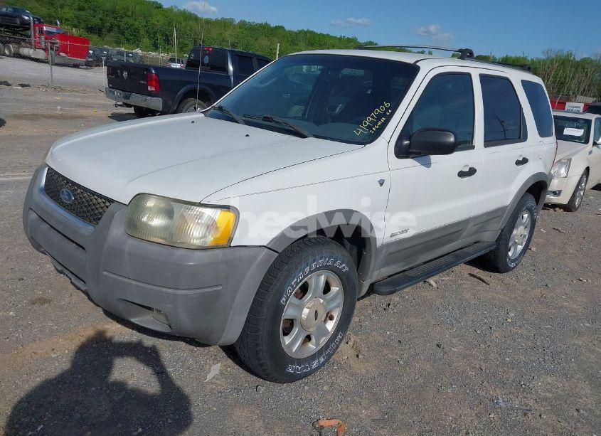 Photo 2 of 2001 Ford Escape XLT (VIN 1FMYU04151KF69759)