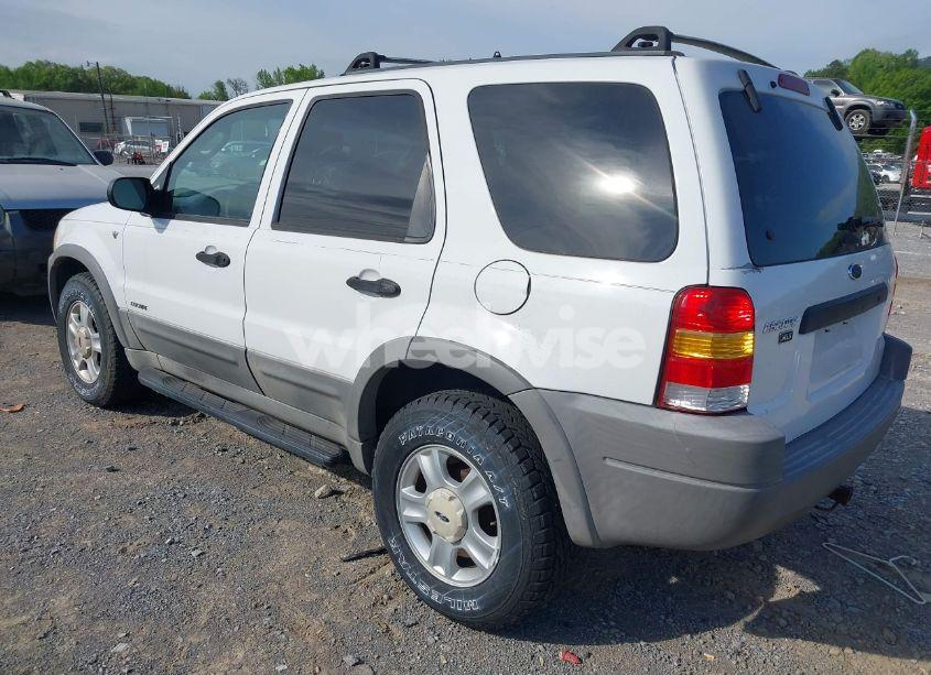 Photo 3 of 2001 Ford Escape XLT (VIN 1FMYU04151KF69759)