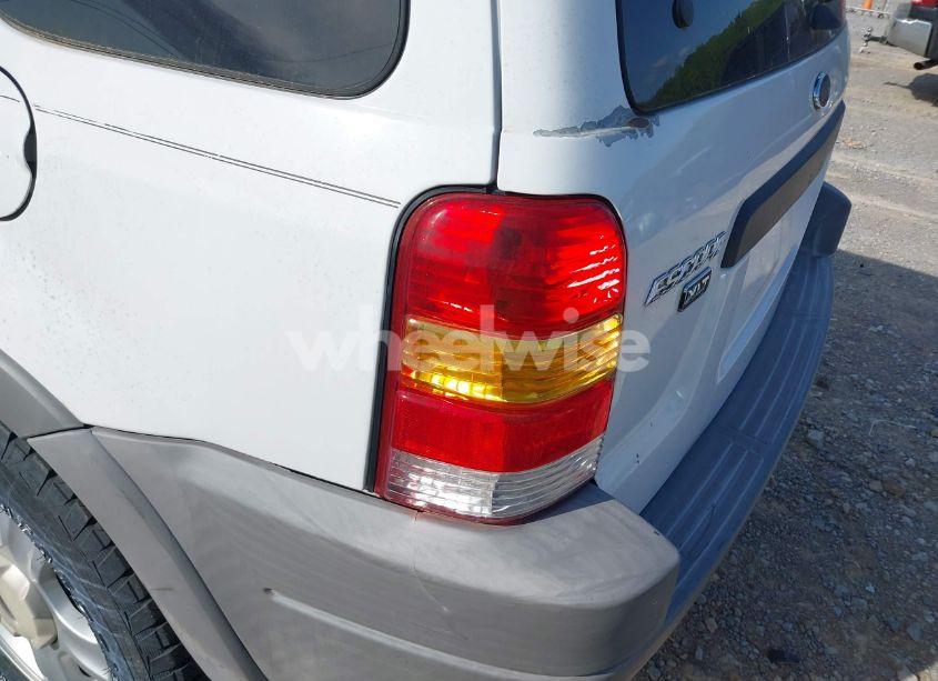 Photo 6 of 2001 Ford Escape XLT (VIN 1FMYU04151KF69759)