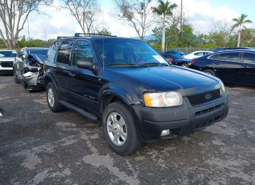 2002 Ford Escape XLT (VIN 1FMYU04152KC93763) main photo