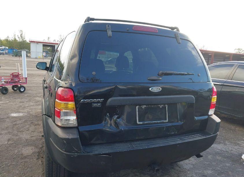 Photo 6 of 2002 Ford Escape XLT (VIN 1FMYU04152KC93763)