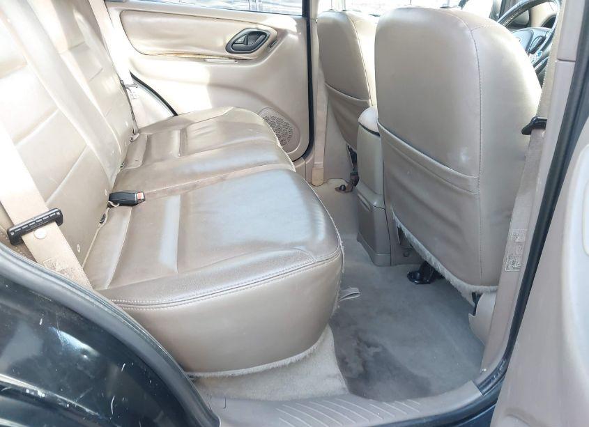 Photo 8 of 2002 Ford Escape XLT (VIN 1FMYU04152KC93763)