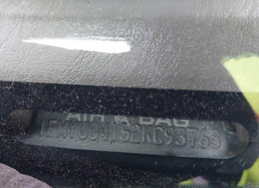 Photo 9 of 2002 Ford Escape XLT (VIN 1FMYU04152KC93763)