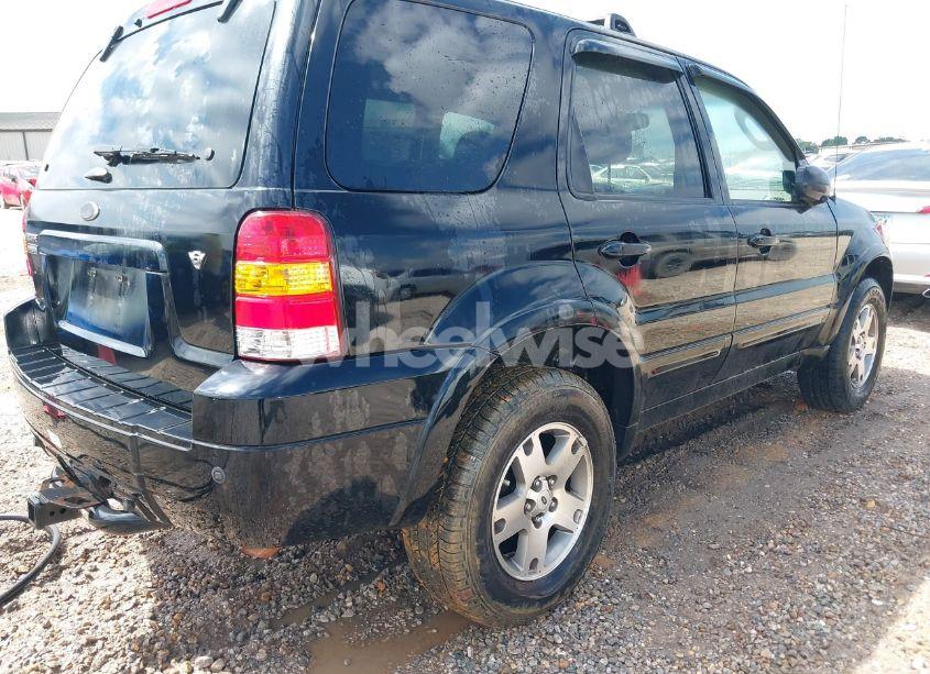 Photo 4 of 2005 Ford Escape LIMITED (VIN 1FMYU04155KE48512)