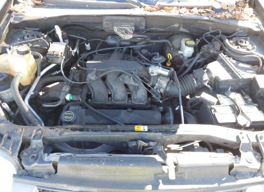 Photo 10 of 2001 Ford Escape XLT (VIN 1FMYU04161KA34522)