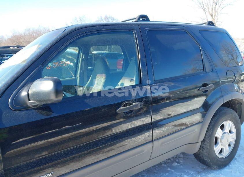 Photo 14 of 2001 Ford Escape XLT (VIN 1FMYU04161KF17847)