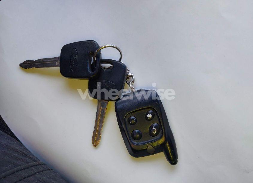 Photo 11 of 2002 Ford Escape XLT (VIN 1FMYU04162KC49223)