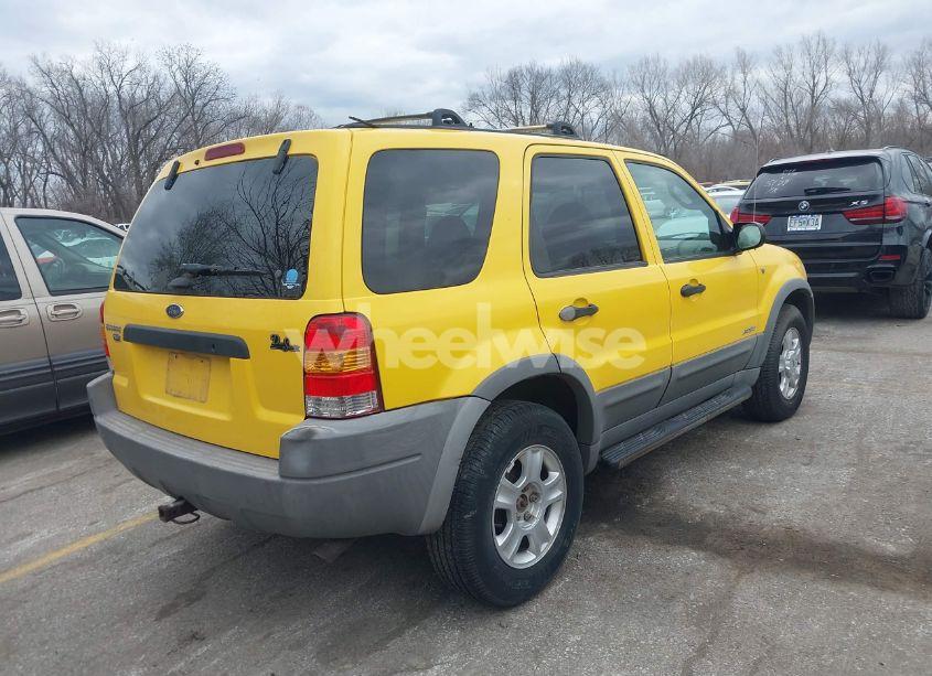 Photo 4 of 2001 Ford Escape XLT (VIN 1FMYU04171KE58419)