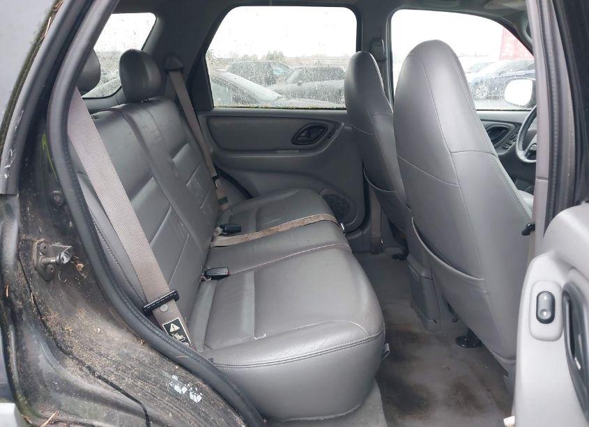 Photo 8 of 2001 Ford Escape XLT (VIN 1FMYU04171KE84261)