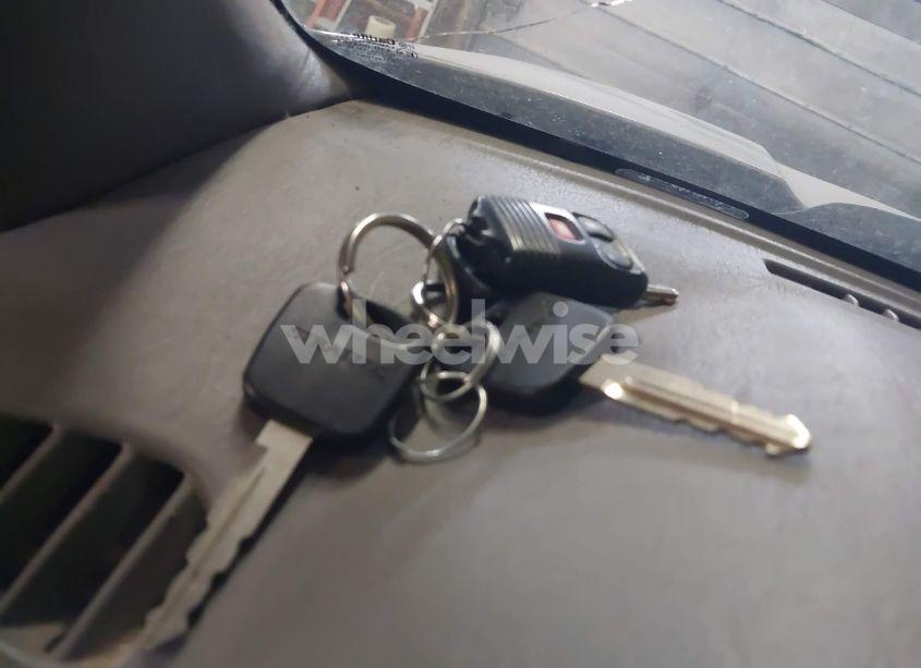 Photo 11 of 2002 Ford Escape XLT (VIN 1FMYU04172KB23629)