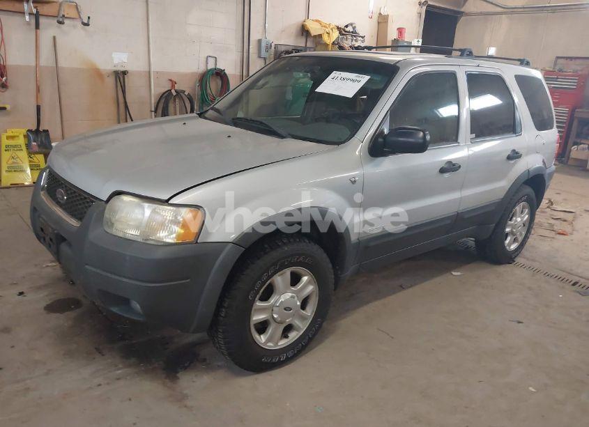 Photo 2 of 2002 Ford Escape XLT (VIN 1FMYU04172KB23629)