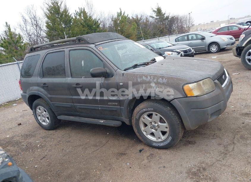 Photo 13 of 2002 Ford Escape XLT (VIN 1FMYU04172KB75620)