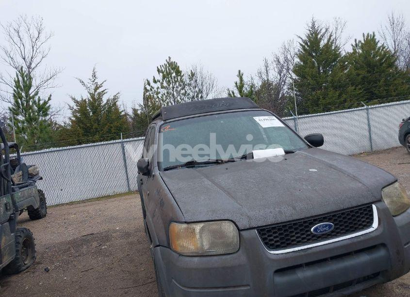 Photo 6 of 2002 Ford Escape XLT (VIN 1FMYU04172KB75620)