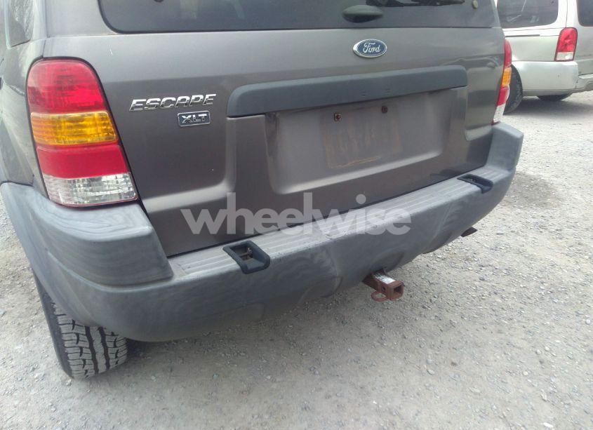 Photo 12 of 2002 Ford Escape XLT (VIN 1FMYU04172KC93540)