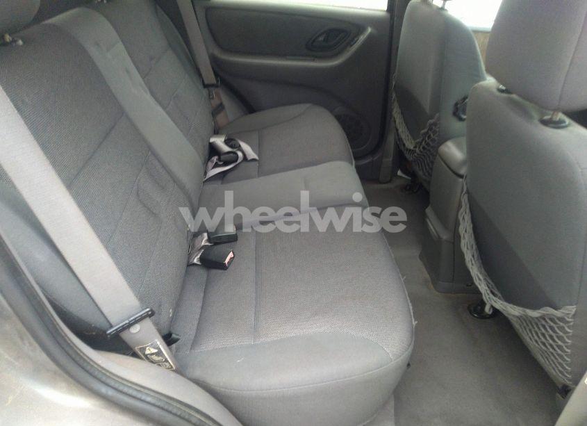 Photo 8 of 2002 Ford Escape XLT (VIN 1FMYU04172KC93540)