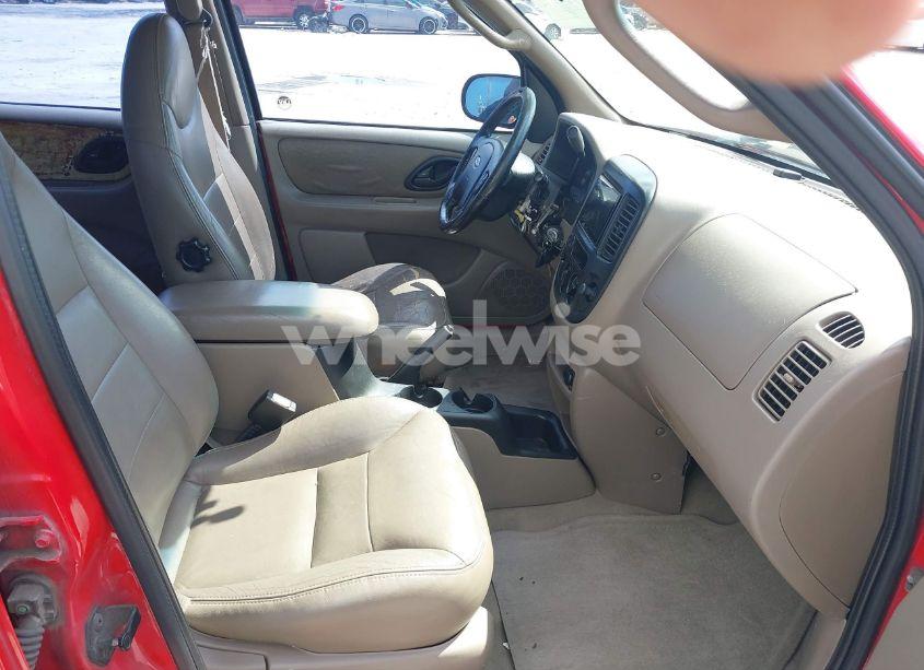 Photo 5 of 2001 Ford Escape XLT (VIN 1FMYU04181KA03434)