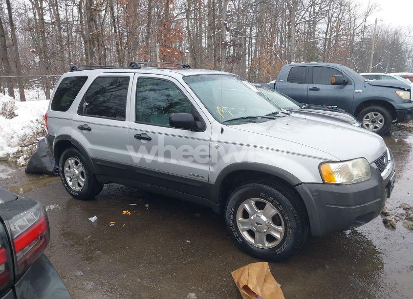 Photo 13 of 2002 Ford Escape XLT (VIN 1FMYU04182KC37333)