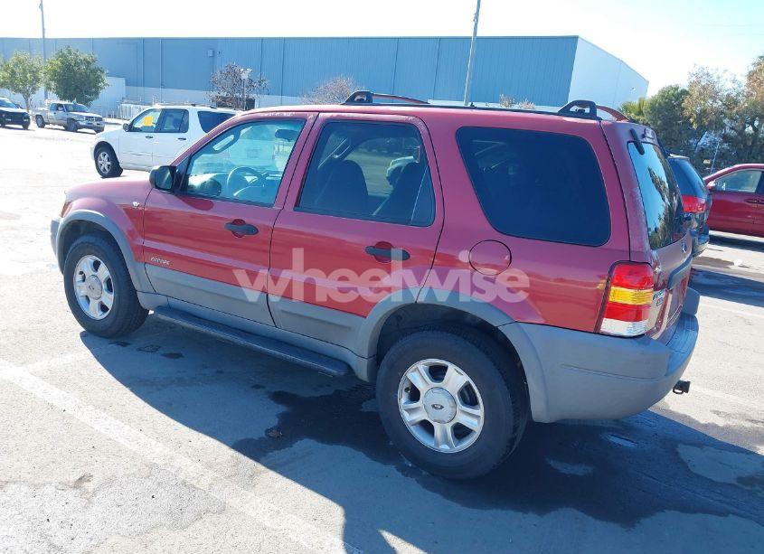 Photo 3 of 2001 Ford Escape XLT (VIN 1FMYU04191KA36653)