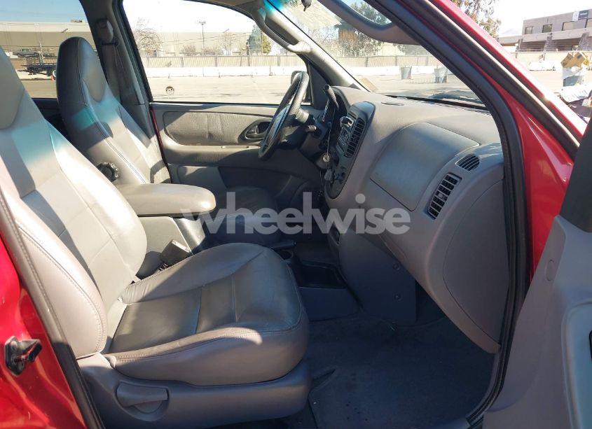 Photo 5 of 2001 Ford Escape XLT (VIN 1FMYU04191KA36653)