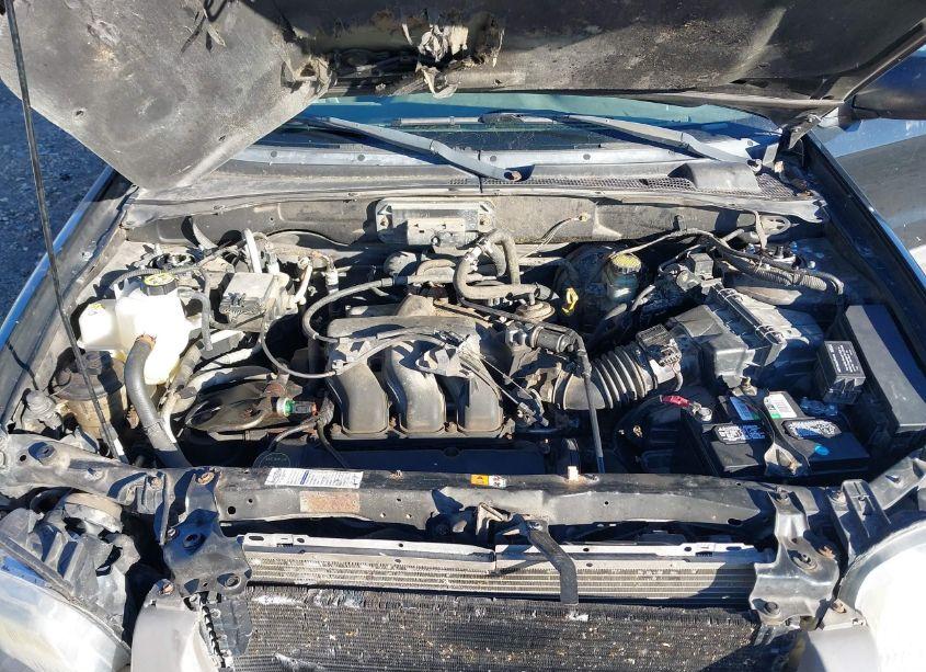 Photo 10 of 2002 Ford Escape XLT (VIN 1FMYU04192KA07073)