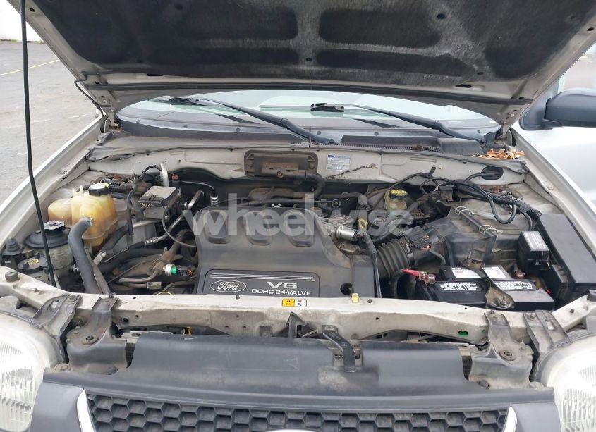 Photo 10 of 2002 Ford Escape XLT (VIN 1FMYU04192KA78435)