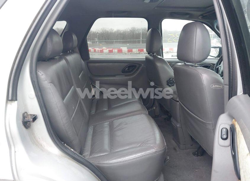 Photo 8 of 2002 Ford Escape XLT (VIN 1FMYU04192KA82503)