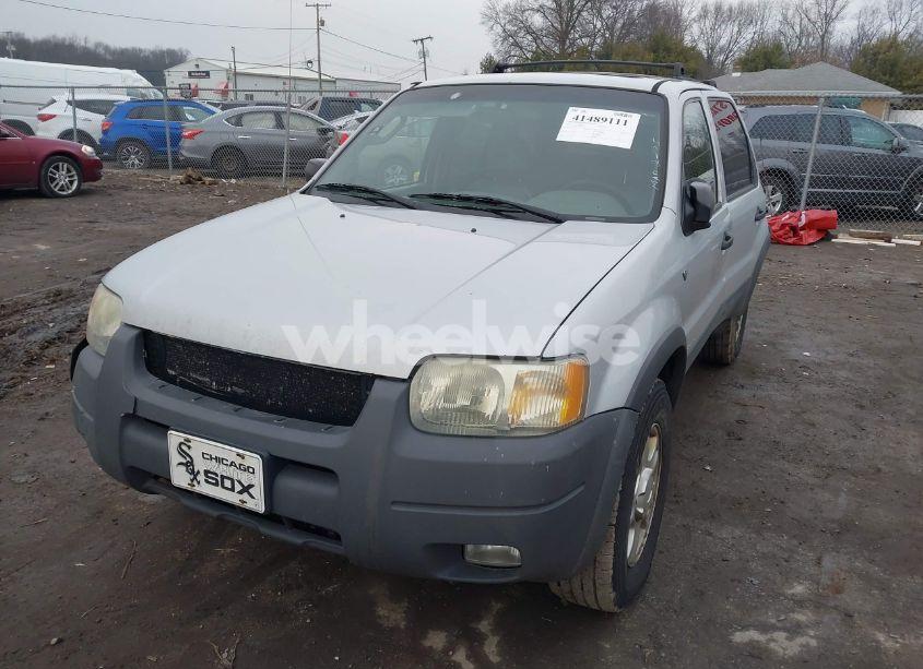 Photo 2 of 2002 Ford Escape XLT (VIN 1FMYU04192KA91122)