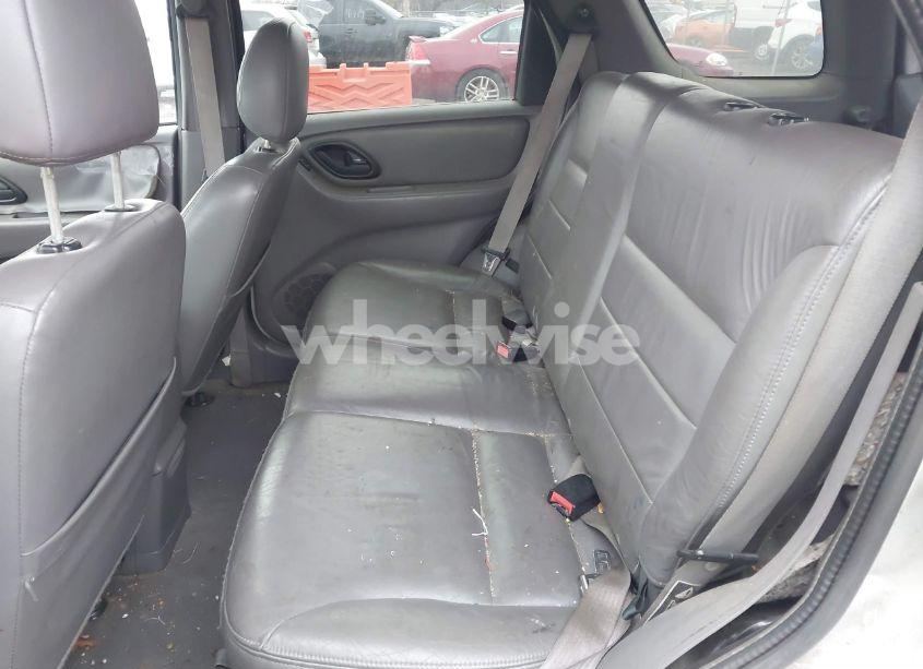 Photo 8 of 2002 Ford Escape XLT (VIN 1FMYU04192KA91122)