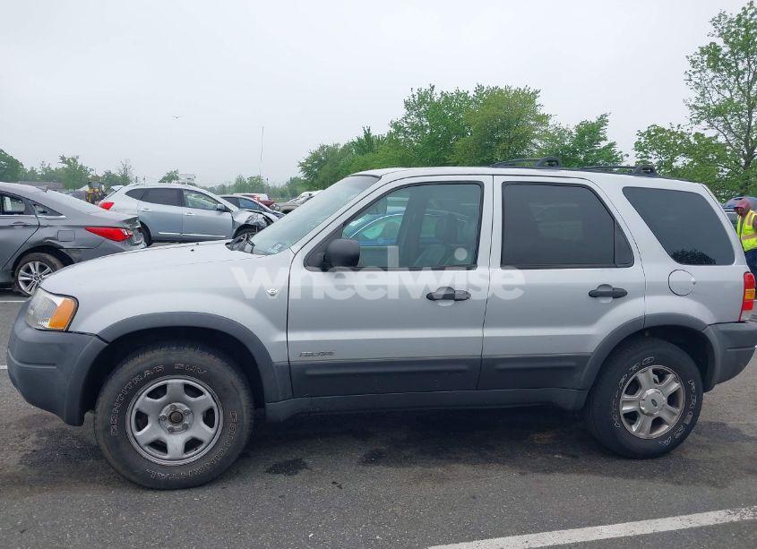 Photo 14 of 2002 Ford Escape XLT (VIN 1FMYU04192KC73886)