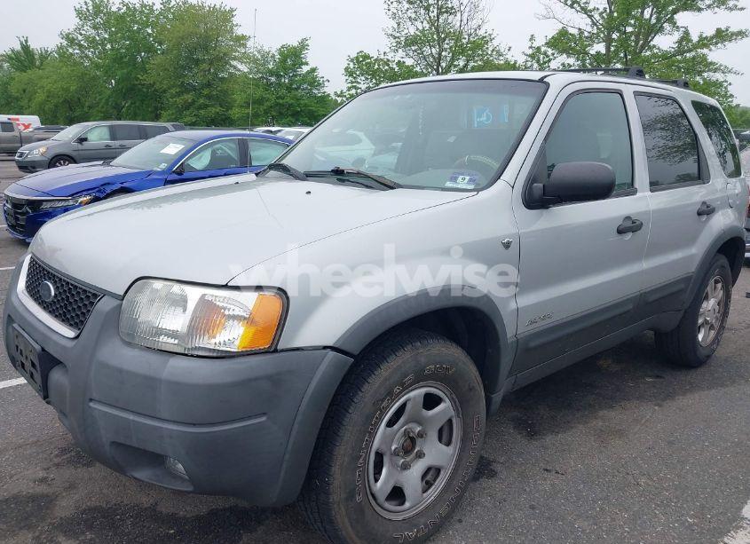 Photo 2 of 2002 Ford Escape XLT (VIN 1FMYU04192KC73886)