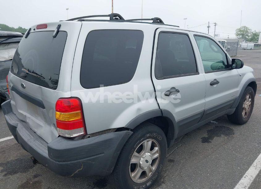 Photo 4 of 2002 Ford Escape XLT (VIN 1FMYU04192KC73886)