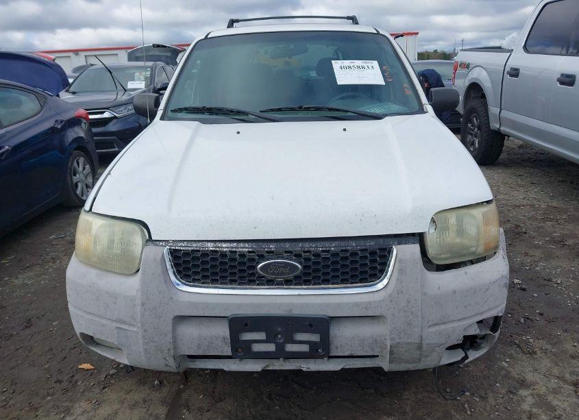 Photo 12 of 2002 Ford Escape XLT (VIN 1FMYU04192KD50742)