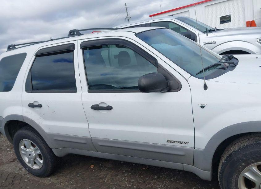 Photo 13 of 2002 Ford Escape XLT (VIN 1FMYU04192KD50742)