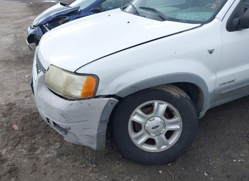 Photo 6 of 2002 Ford Escape XLT (VIN 1FMYU04192KD50742)