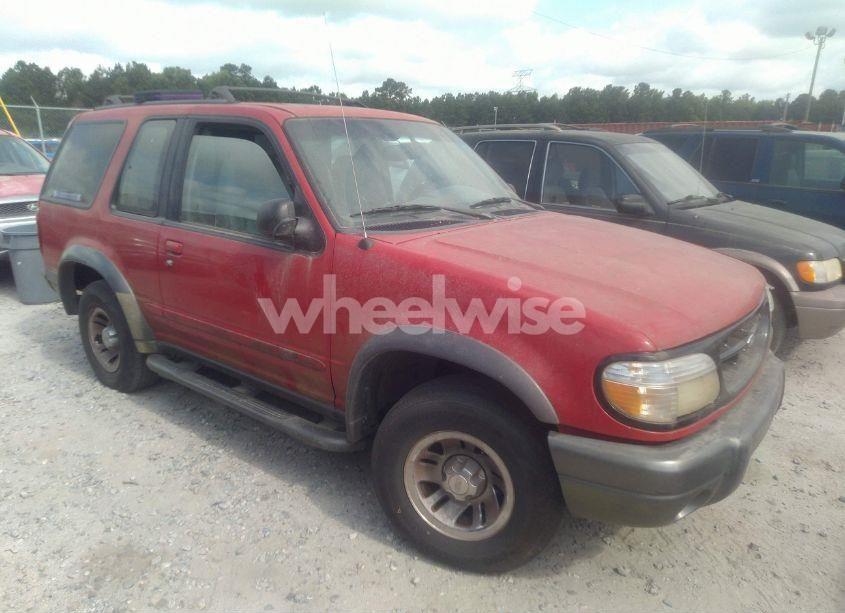 1999 Ford Explorer SPORT (VIN 1FMYU22E0XUA89305) main photo
