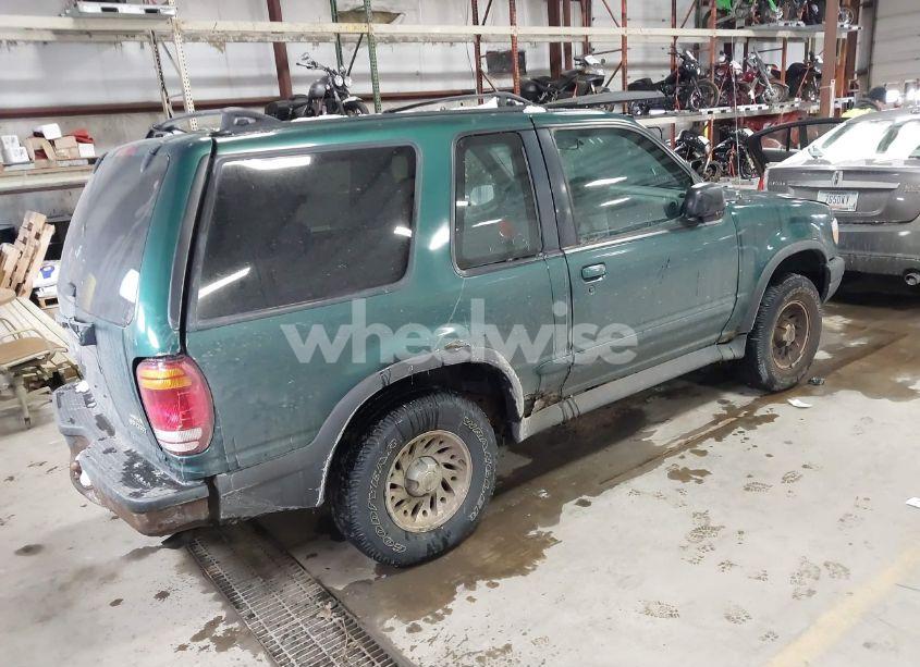 Photo 4 of 1999 Ford Explorer SPORT (VIN 1FMYU24X2XUB99366)