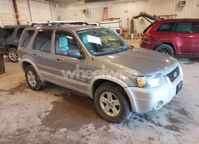 2007 Ford Escape HYBRID (VIN 1FMYU49H47KA07969) main photo