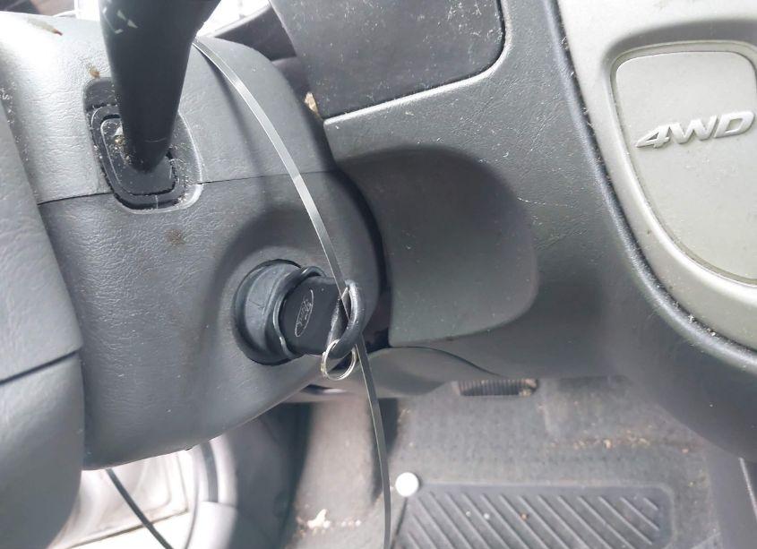 Photo 11 of 2007 Ford Escape HYBRID (VIN 1FMYU59HX7KC03937)