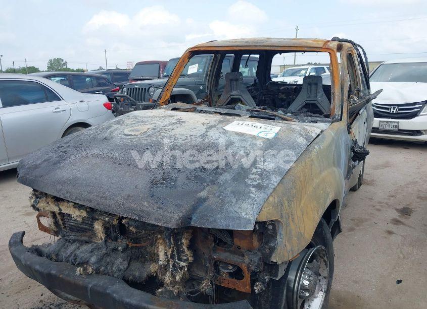 Photo 2 of 2002 Ford Explorer SPORT (VIN 1FMYU60E02UB37971)