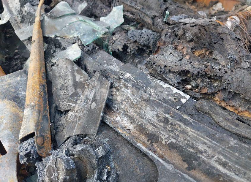 Photo 9 of 2002 Ford Explorer SPORT (VIN 1FMYU60E02UB37971)