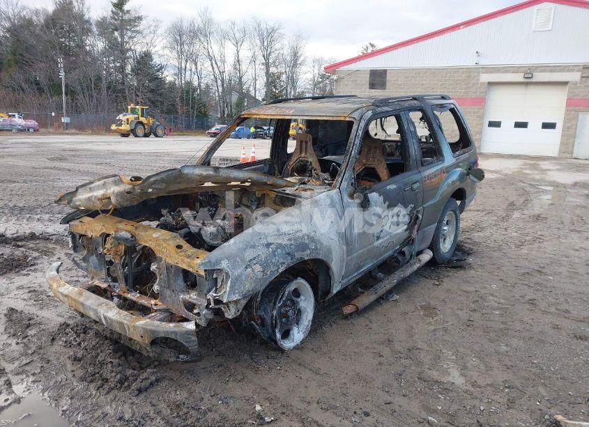 Photo 6 of 2002 Ford Explorer SPORT (VIN 1FMYU60E12UB28986)