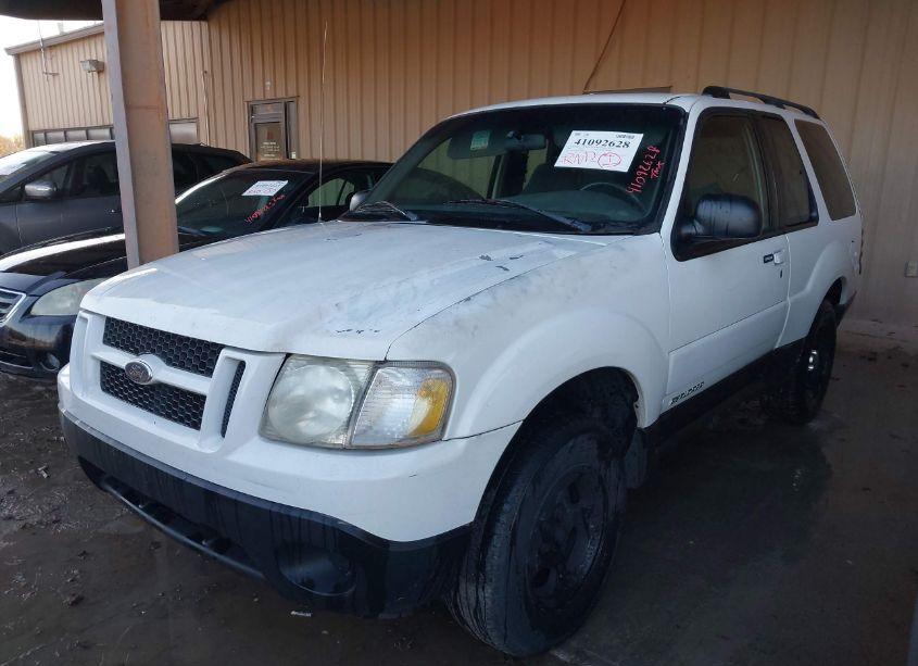 Photo 2 of 2002 Ford Explorer SPORT (VIN 1FMYU60E12UD69754)