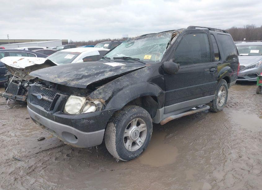Photo 2 of 2003 Ford Explorer SPORT (VIN 1FMYU60E33UB73512)