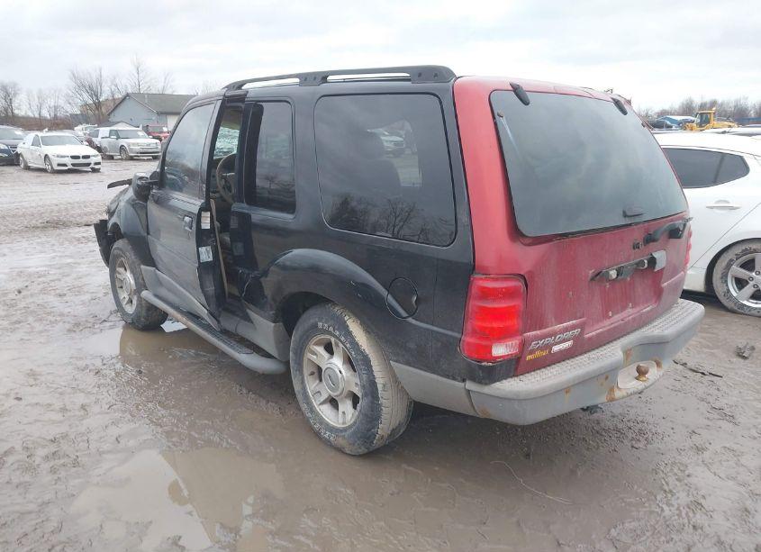Photo 3 of 2003 Ford Explorer SPORT (VIN 1FMYU60E33UB73512)