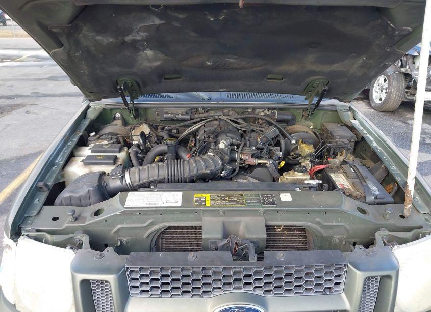 Photo 10 of 2003 Ford Explorer SPORT XLS/XLT (VIN 1FMYU60E63UB88473)